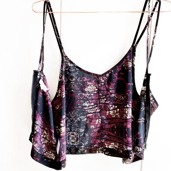 silence + noise / urban outfitters crop top - Picture 4 of 5